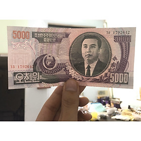Tiền Triều Tiên 5000 won sưu tầm