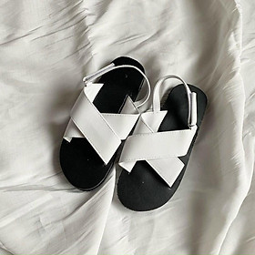 sandal nữ đế đen quai trắng