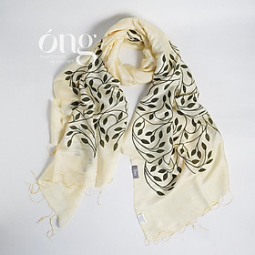 Khăn choàng cổ chất liệu 100% từ sợi tự nhiên của Óng Silk