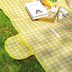 Thảm picnic, thảm dã ngoại chính hãng Agnite, thảm decor chống nước, nhiều màu đa kích thước dễ dàng gấp gọn như 1c túi - Kẻ vàng - 1,5*2m