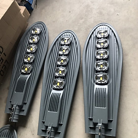 Mua ĐÈN ĐƯỜNG CAO CẤP CÔNG SUẤT 250W
