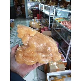Tượng con trâu giáp phong thủy đá ngọc hoàng long bàn làm việc - Dài 15 cm