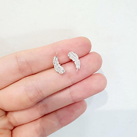 Khuyên tai bạc nữ họa tiết lông vũ đá