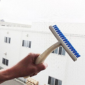 Mua Bàn chải vệ sinh rèm cửa  cửa kính đa năng Kokubo 26cm có móc treo tiện dụng - Made in Japan