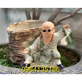 Mua Tượng chú tiểu tập võ bên chậu cây gốm sứ Bát Tràng