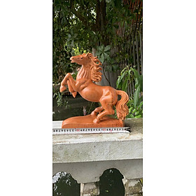 Mua TƯỢNG CON NGỰA PHONG THỦY GỖ HƯƠNG ĐÁ KT CAO 30CM