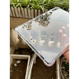 Ốp lưng trong suốt, không ố vàng, chống sốc 4 góc cho Apple iPad 9.7 2017/2018- hàng chính hãng Likgus