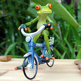 Resin Frog Figurine Garden Ornament Statue Handmade Painted Sculpture