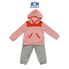 Bộ quần áo dài có nón unisex họa tiết Kẻ đỏ quần xám thun da cá - AICDBTUIQ1JR - AIN Closet