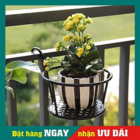 Mua Giỏ hoa treo ban côngKhung thép chắc chắnsơn tĩnh điệnthẩm mỹ caobảo vệ hoa