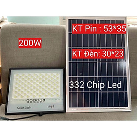 Mua Đèn Pha Năng Lượng Mặt Trời 200W. Sáng  IP67  Vỏ Nhôm Đúc. Sáng liên tục 8h-12h