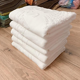 Mua Khăn tắm khách sạn 5 sao xuất dư kt 70x140cm chất dầy thấm hút cực tốt (giao ngẫu nhiên)