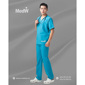 MedW Zeus Scrubs Y Tế (Nam) TEAL Xanh Ngọc Bộ Trang Phục Y Tế Bác Sĩ Điều Dưỡng Thẩm Mỹ Viện Spa Phòng Khám Bệnh Viện Thiết Kế Cách Tân Trang Trọng Không Bám Dính Không Nhăn Mềm Êm Xếp Ly Giữ Dáng Nổi Bật Quay Video Hình Ảnh