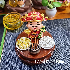 Mua Combo Thần Tài 209K (gồm Thần Tài 6cm + dĩa vàng + dĩa bạc + lư hương + đế 8) tặng 10 nhang