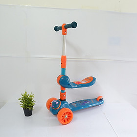 Xe trượt scooter có đèn  nhạc, có Ghế ngồi chòi chân + Tặng kèm 1khăn yếm tam giác cho bé