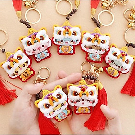Bộ kit thêu con lân