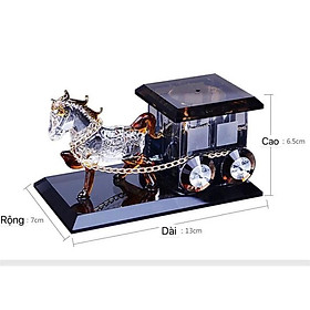 NƯỚC HOA NGỰA KÉO XE TRANG TRÍ Ô TÔ