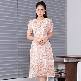 Đầm Nữ Dáng Xòe UK Fashion Họa Tiết Hoa Nổi Phối Nơ Cổ, Chất Voan Hàn Cao Cấp Mềm Mịn Có Lớp Lót NKDV2206001