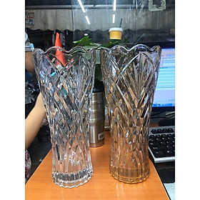 Lọ hoa thủy tinh kẻ chéo Trắng cao 30cm