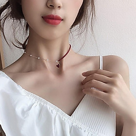 Vòng cổ choker ngắn đính hạt giả ngọc trai