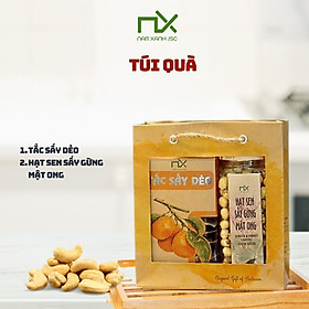 Túi  quà gồm Tắc sấy dẻo 140g/160g  và Hạt sen sấy gừng mật ong 200g/250g Nam Xanh