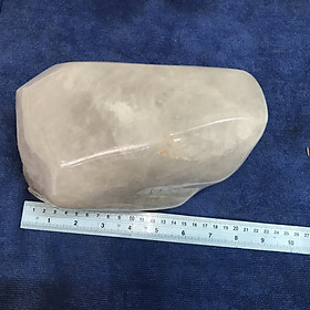 Mua Cây đá thạch anh trắng nặng 2.8 kg trong suốt cho người mệnh Thủy và Kim