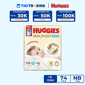 Tã/bỉm dán sơ sinh Huggies Skin Perfect NB 70+4 miếng với 2 vùng thấm giảm kích ứng da