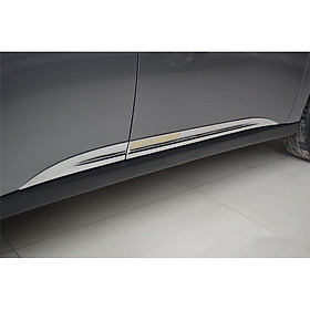 Nẹp sườn xe Mazda BT50 2021-2023 inox 304 sáng bóng