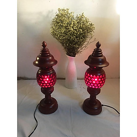 Mua BỘ ĐÔI ĐÈN THỜ PHONG THỦY SIZE 41CM GỖ HƯƠNG ( ẢNH SHOP CHỤP)