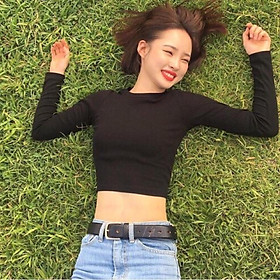 Áo crop-top tay dài