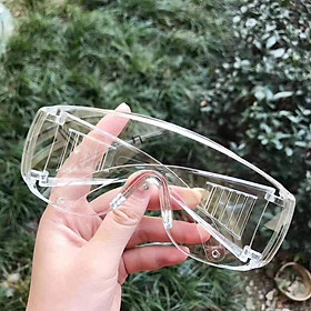 Kính bảo hộ, bảo vệ mắt khỏi khói bụi, UV, nước mưa và các vật thể lạ, hỗ trợ tối ưu phòng dịch bệnh