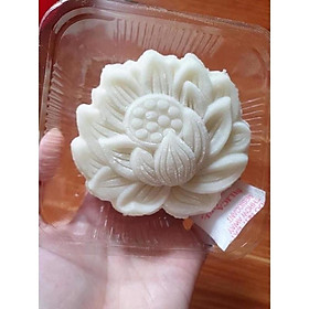 Mua khuôn trung thu lò xo hoa sen 1 nhấn 1 măt 50g -150g