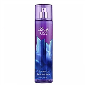 Xịt thơm toàn thân Bath & Body Works Dark Kiss Fine Fragrance Mist 236ml của Mỹ