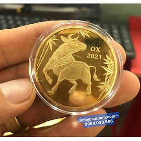Hình ảnh Đồng xu con Trâu mạ vàng của Australia lưu niệm tuổi sửu mạ và, có hộp bảo vệ