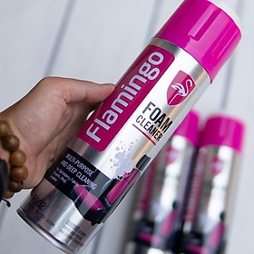 Chai xịt bọt Vệ Sinh Nội Thất ghế da, vô lăng, taplo Ô Tô Flamingo F002 bình 650ml nắp có sẵn bàn chải