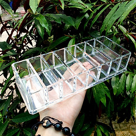 Mua Khay Đựng Phấn 8 Ngăn Mica Trong Suốt KDN02 Tặng Kèm 3 Viên Nạ Nén