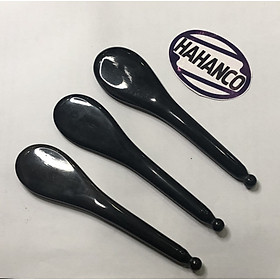 Cây massage mặt bằng sừng đen dày thần thánh (MH844) đánh bay vết nhăn da mặt mà không cần sử dụng bất kì loại kem dưỡng nào