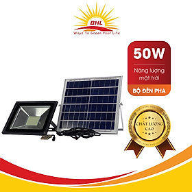 Mua Bộ Đèn Pha Năng Lượng Mặt Trời 50W Siêu Sáng