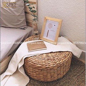 Ghế đôn sofa, làm kê đầu giường, gác chân bằng bèo (lục bình) D40xH20cm/ Woven Hyacinth Round Stool For Home Decor