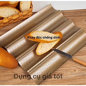 Mua Khay sóng nướng bánh mỳ có lớp chống dính cao cấp