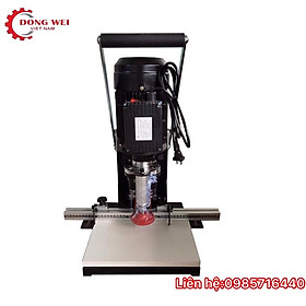 Mua Máy khoan bản lề giải quyết được nhiều vấn đề trong sản xuất gỗ một cách nhanh chóng đơn giản  giúp tiết kiệm thời gian