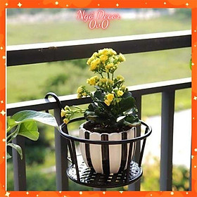 Mua Giỏ sắt treo chậu cây  giá đỡ cây cảnh  kệ để chậu hoa  có móc treo ngoài ban công tiện lợi