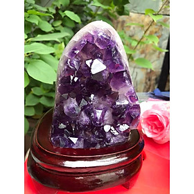 Mua MIẾNG ĐÁ THẠCH ANH TÍM CHIÊU TÀI VIÊN ĐÁ TÍM ĐẬM TO NHÔ RA TOẢ NĂNG LƯỢNG TỐT  Cao 16cm x Ngang 12cm x Sâu 11cm Công dụng Thu hút tài lộc vào đặt bàn làm việc bàn thờ thần tài