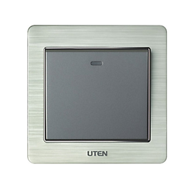 Mua Công tắc ổ cắm Uten V6 mặt đế âm vuông