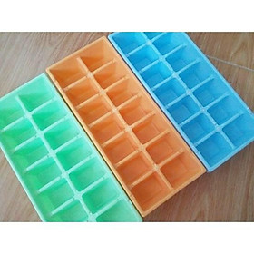 Mua (Mua lẻ 1 KHAY) Khay NHỰA LÀM ĐÁ TIỆN DỤNG