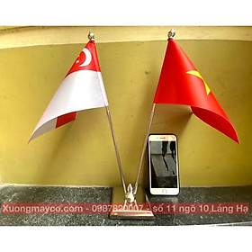 Cờ để bàn đế đôi inox Việt Nam - Singapore