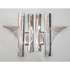 Bộ Ốp bậc cửa, Nẹp bước chân INOX dành cho xe Mitsubishi Attrage 2020