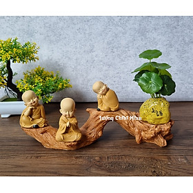 Mua Bộ 03 chú tiểu an nhiên 7cm kèm chân đế và chậu cây y hình