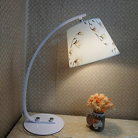 Đèn bàn đọc sách, đèn bàn ngủ cao cấp MẪU CHAO MỚI HOA NGỌC LAN - Tặng kèm 1 bóng LED chuyên dụng BẢO VỆ THỊ LỰC