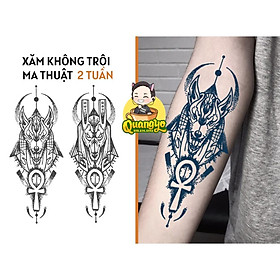 Hình xăm thần bị tiêu diệt Anubis Ai Cập: Anubis - thần bị tiêu diệt nhập đạo Ai Cập cổ điển, đang được là một trong những trong mỗi hình tiết xăm hình được yêu thương quí nhất bên trên nước ta. Hình hình ảnh của thần bị tiêu diệt Anubis được xăm bên trên khung hình tạo nên cảm xúc yêu tinh mị, bí hiểm và quan trọng đặc biệt rộng lớn lúc nào không còn. Hãy mày mò và thưởng thức cảm xúc mới mẻ mẻ với hình xăm thần bị tiêu diệt Anubis Ai Cập.